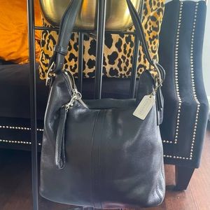 COACH; VINTAGE purse and wallet SET; Purse 9x10.5; wallet 7.5x4 great condition!